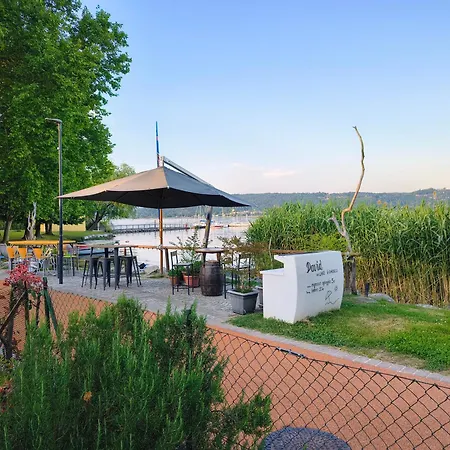 La Grotta Sul - Lakefront, Wi-fi & Private Parking