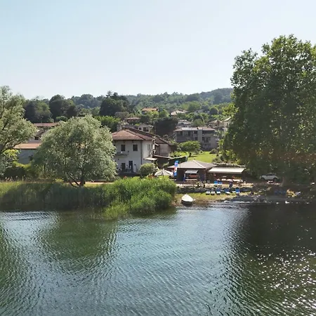 La Grotta Sul - Lakefront, Wi-fi & Private Parking